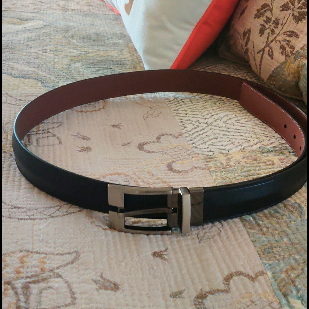 Reversible men's belt